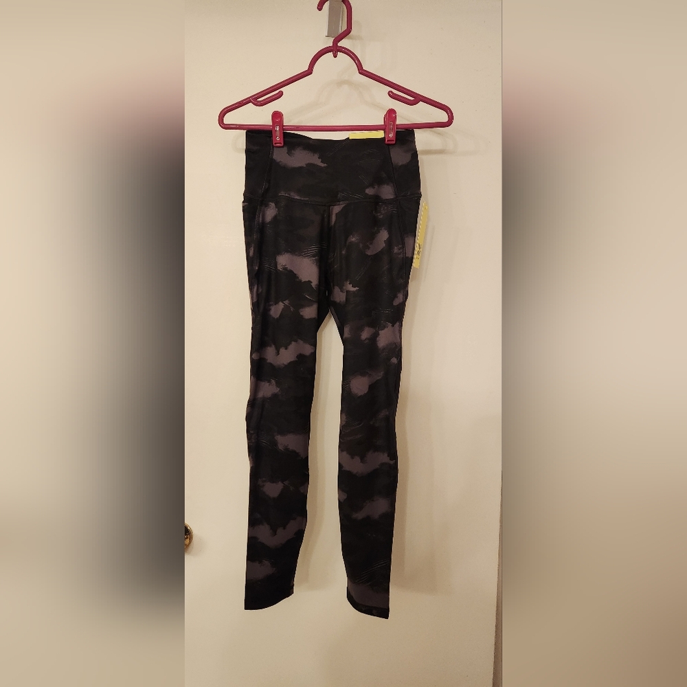 NWT All in Motion Black and Gray Leggings Athletic Wear